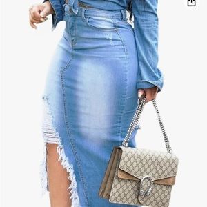 NWOT Denim skirt